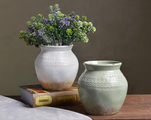 Quoowiit Farmhouse Vase with Distressed Finish