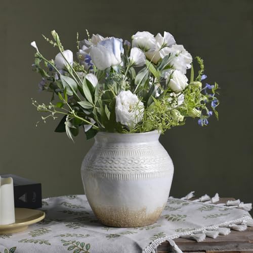 Quoowiit Farmhouse Vase with Distressed Finish