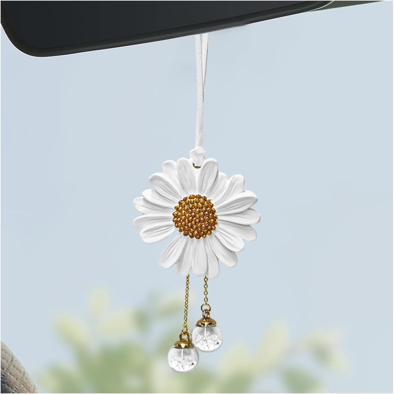 Daisy Car Hanging Ornament White
