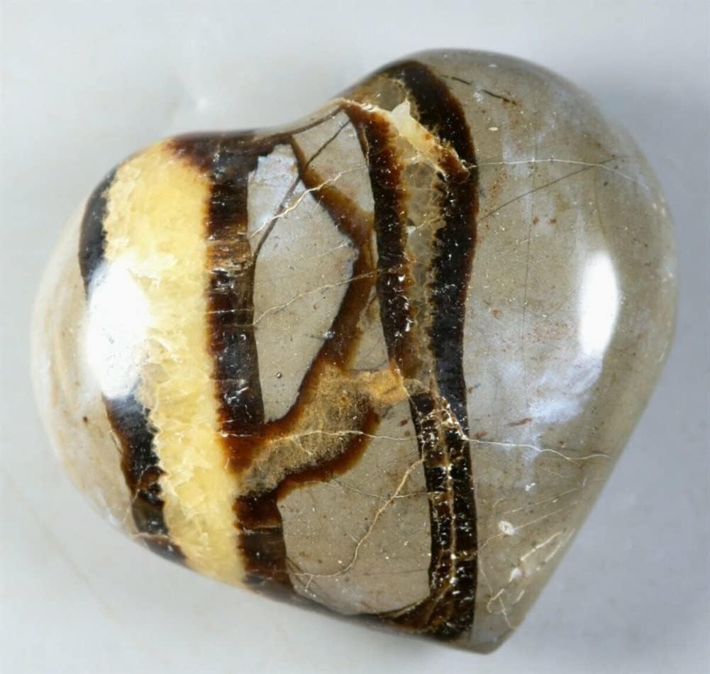 FITTAR Beautiful Dragon Resin Chip Heart Natural Crystal Stone