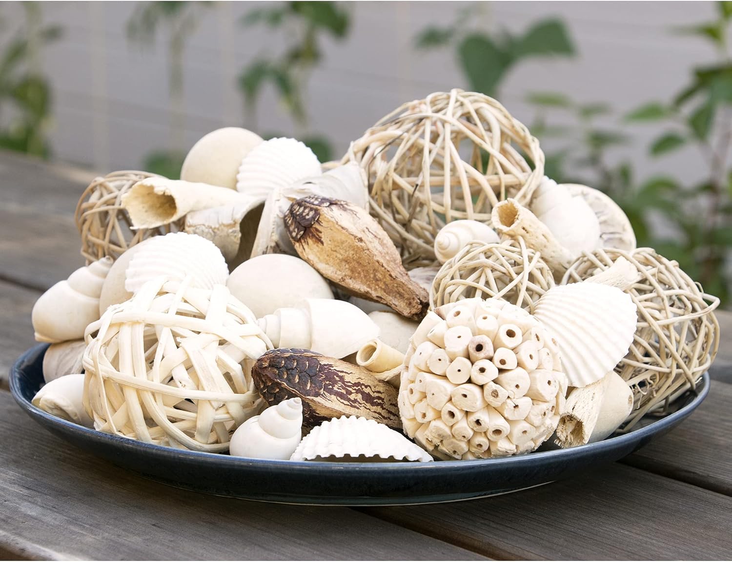 Organic Netti Bag with White Seashells and Botanicals