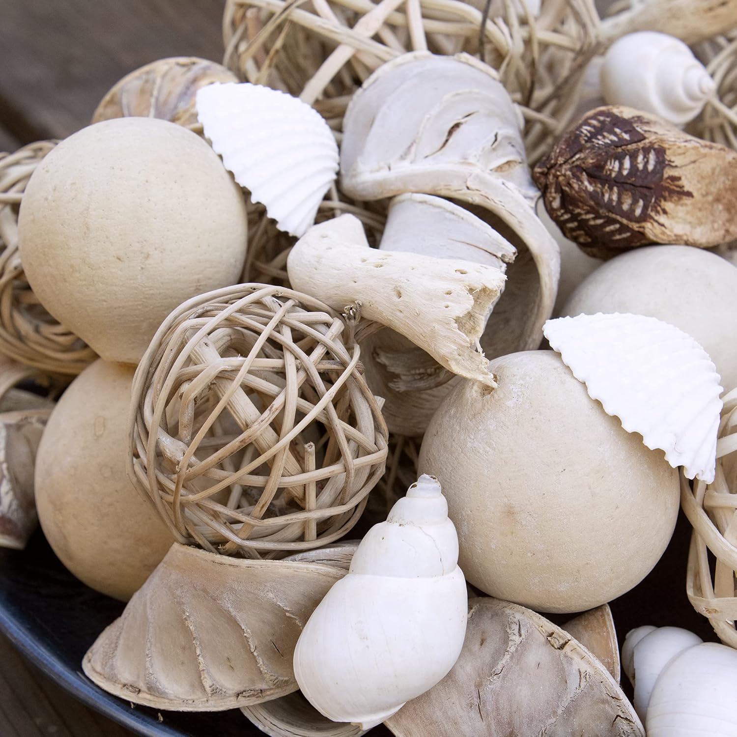 Organic Netti Bag with White Seashells and Botanicals